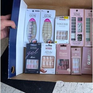 KISS, imPRESS, Dashing Diva, Glamnetic nail bundle.